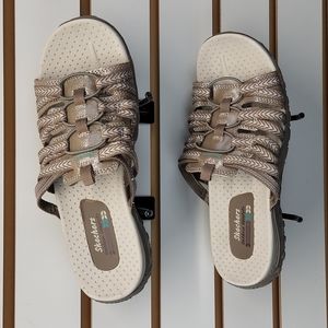 NWOT Skechers Outdoor Lifestyle Sandles Womans Size 9